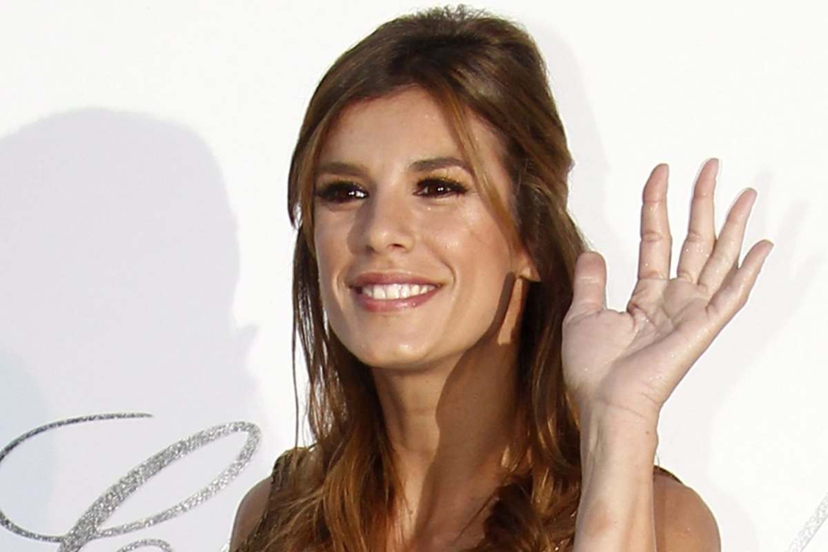 Elisabetta Canalis bellissima in uno shooting