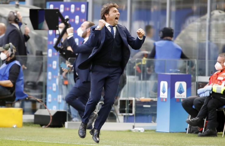 Antonio Conte tifosi Milan sondaggio
